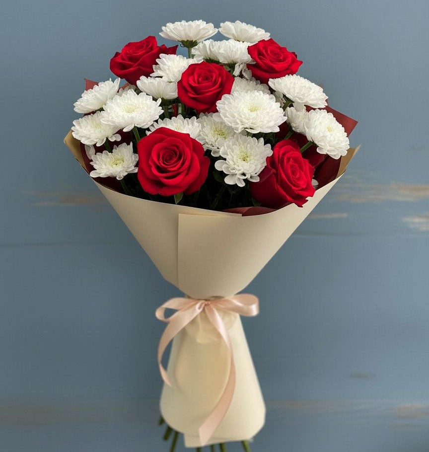 Букет цветов из: Розы и Хризантемы в Горняцком