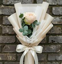 Букет цветов из:  Розы в Горняцком