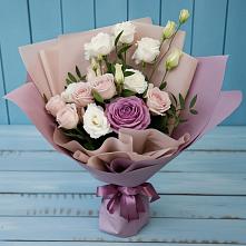 Букет цветов из:  Розы и Лизиантусы в Горняцком