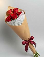 Букет цветов из:  Розы в Горняцком