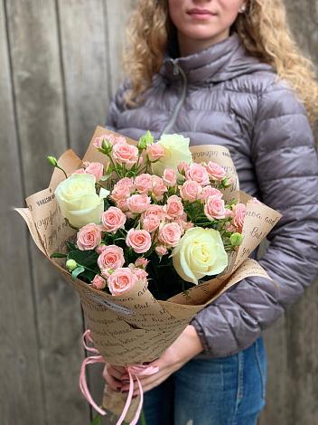 Букет цветов из: Розы в Горняцком