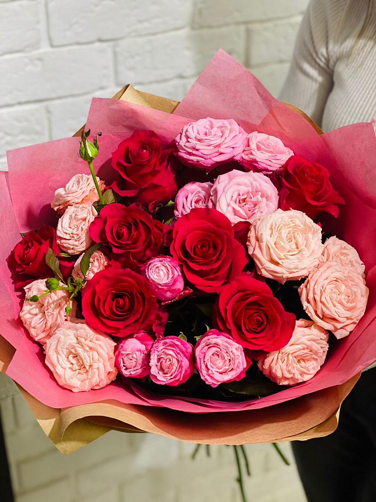 Букет цветов из: Розы в Горняцком