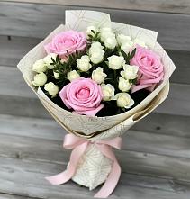 Букет цветов из:  Розы в Горняцком