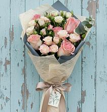 Букет цветов из:  Розы в Горняцком