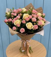 Букет цветов из:  Розы в Горняцком