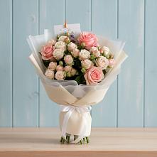 Букет цветов из:  Розы в Горняцком
