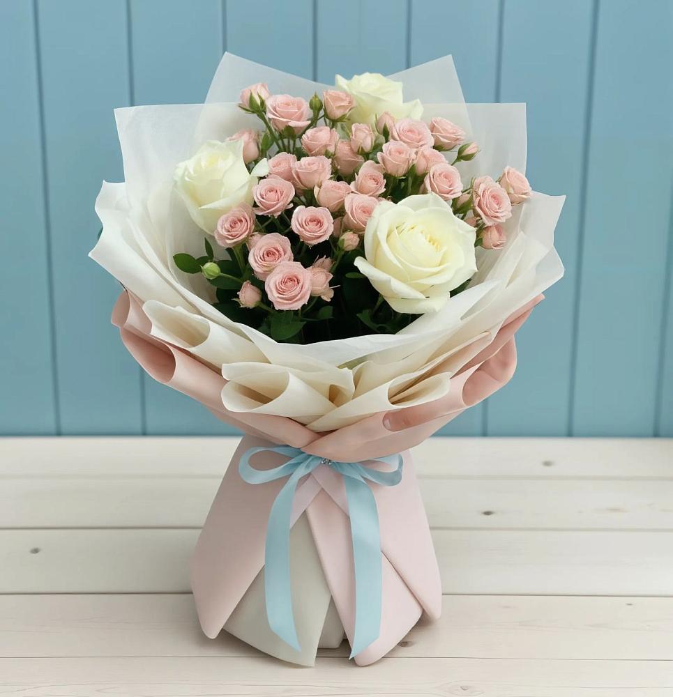 Букет цветов из: Розы в Горняцком