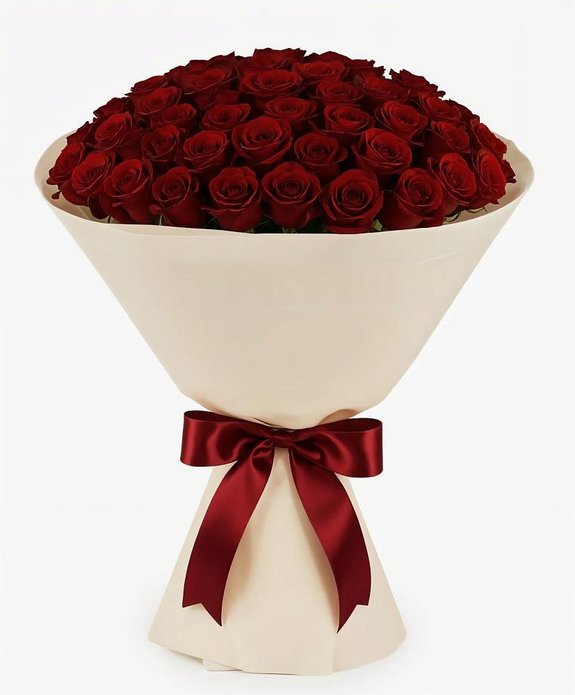 Букет 101 Бордовая роза Блэк Бакарра в Горняцком