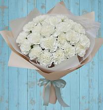 Букет цветов из:  Гвоздики в Горняцком