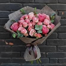 Букет цветов из:  Розы в Горняцком