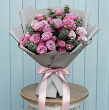 Букет цветов из:  Розы в Горняцком